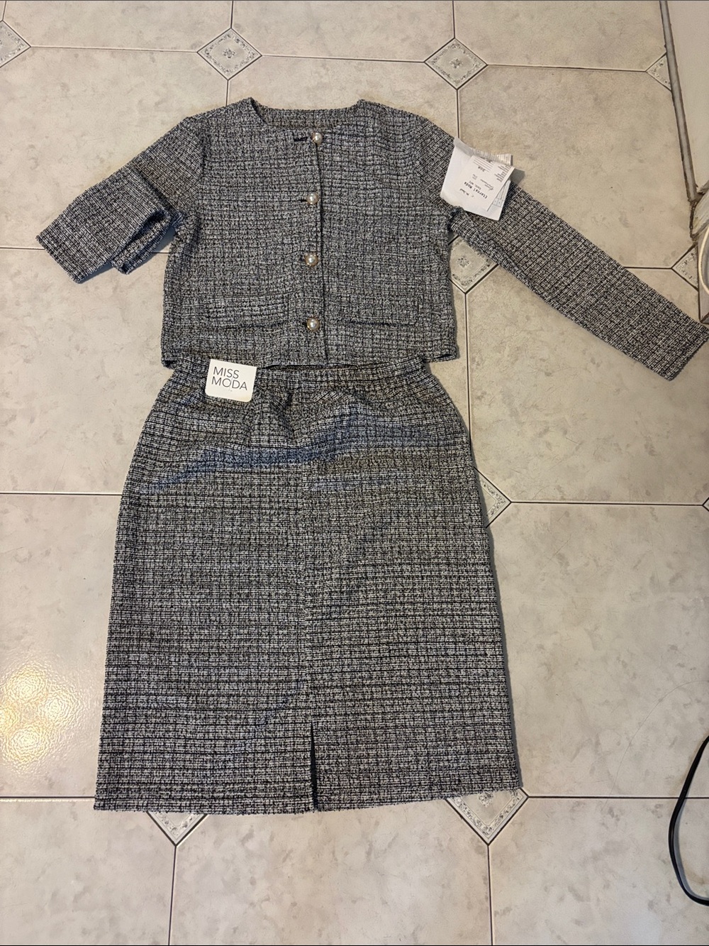 MISS MODA Grey Tweed Women's Jacket with Skirt